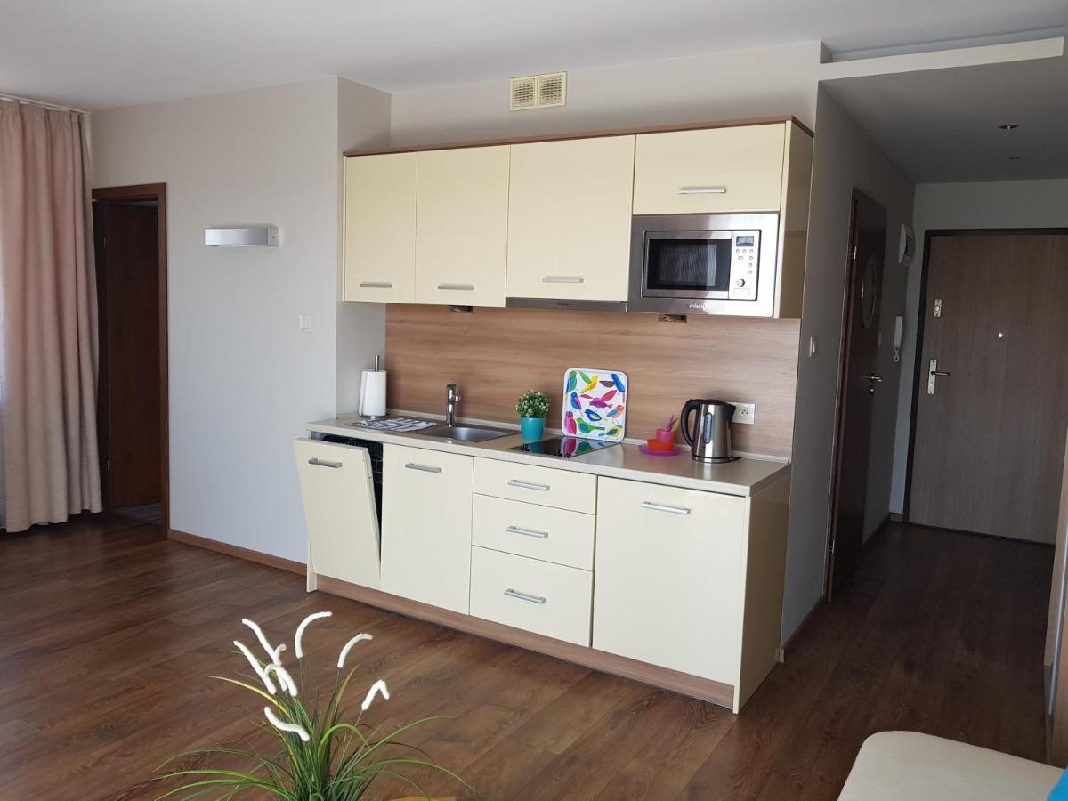 Marina Jastarnia Apartamenty W Budynku Z Basenem Exterior photo